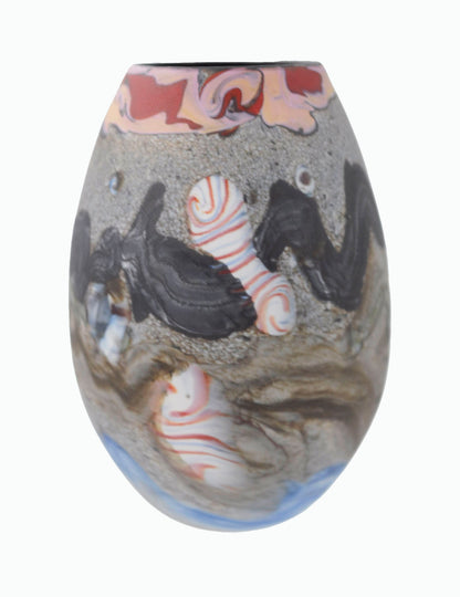 Black Sand Fossil Vase